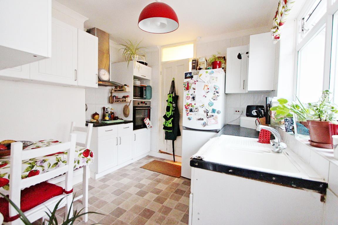 Property Image 91ef2488-f11c-48b1-89b8-8b87ecad7e69