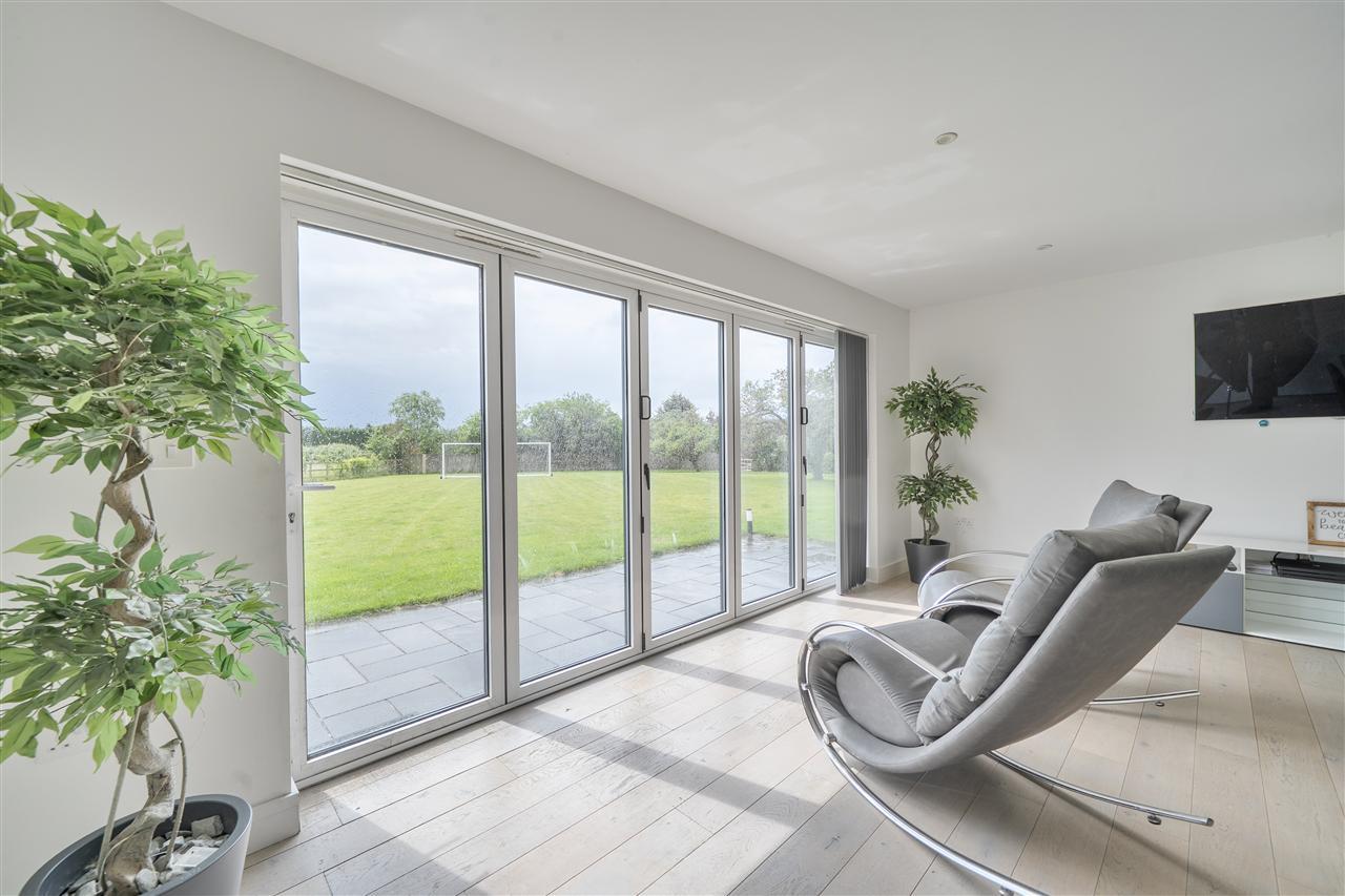 Property Image 91f3f9a5-7c63-4192-a03b-ee0eb70a8bf8