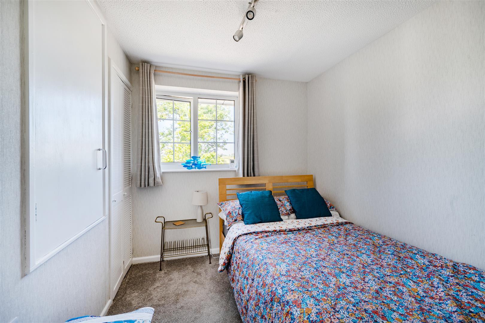 Property Image 91fb60a4-00ba-41eb-bba5-eea81207b472