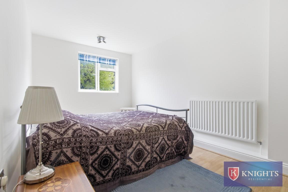 Property Image 91ff0ee6-7aa4-40d9-a2a2-1e2755a0c5d2