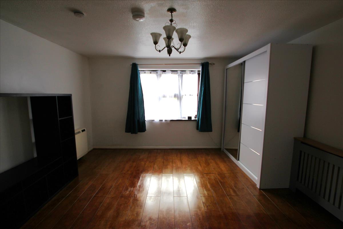 Property Image 92055ef7-aef8-4ddd-9dad-ce4e71c1f7c5