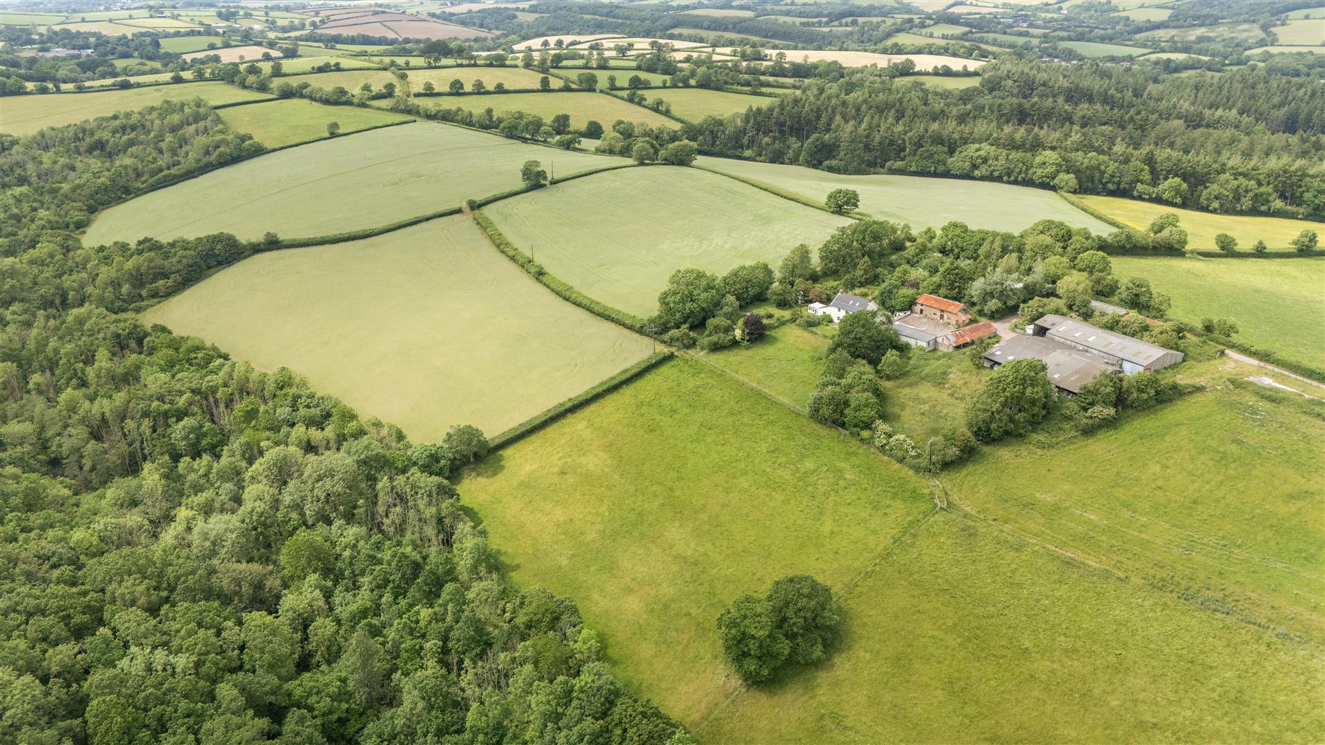 Property Image 9213e483-5154-4f19-882b-62bb33a680ae