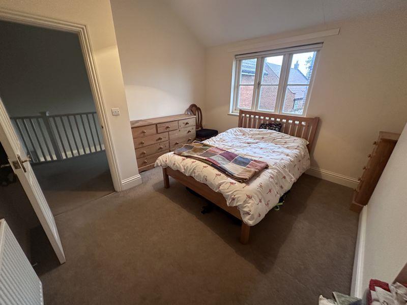 Property Image 9218b594-0fae-411b-a234-0a3c8c2356a6