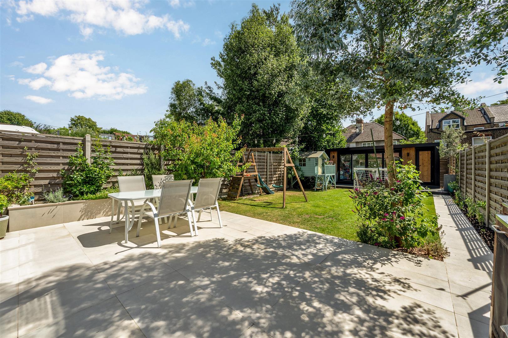 Property Image 921aaba0-1745-4d87-b04e-8f8d1660f505