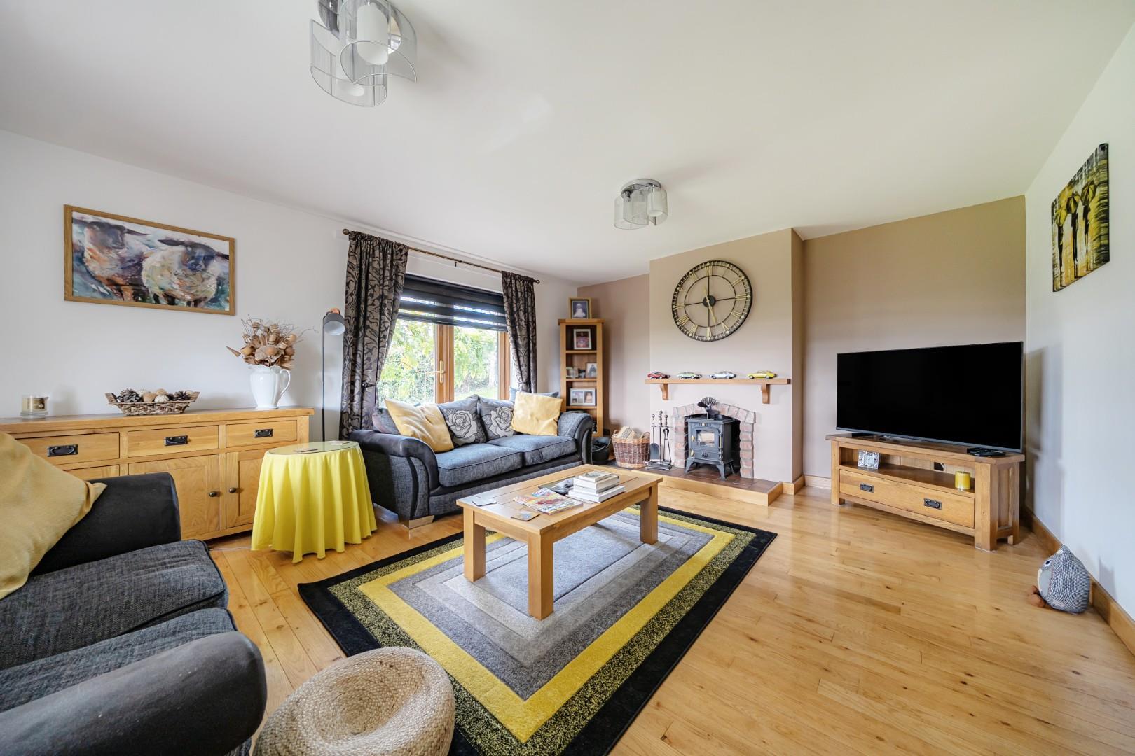 Property Image 921bcad4-c763-4d4c-84ff-ec71b38294f8