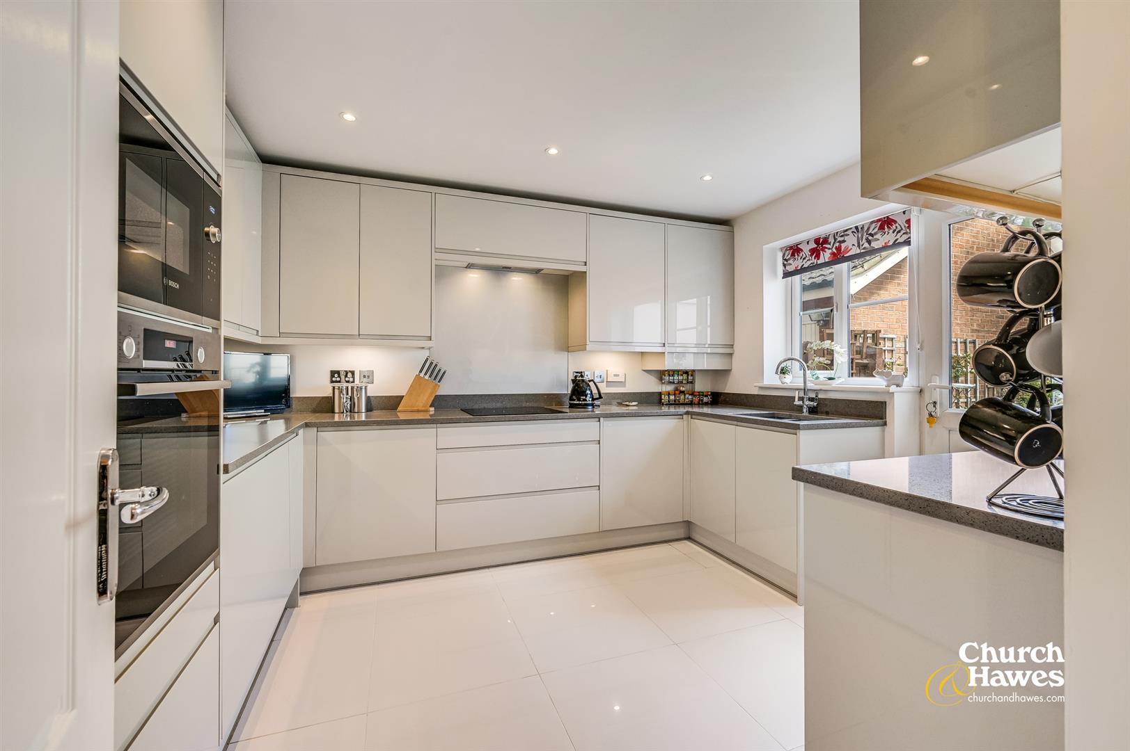 Property Image 921e6600-4f83-4b37-a866-a9b310d8cd7a