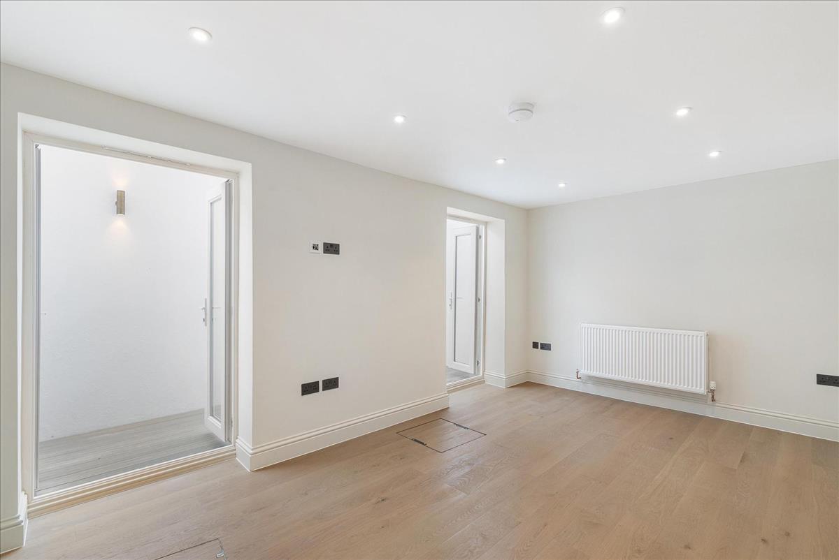 Property Image 92431e97-37dd-4a40-a0c4-827a1b8f549f