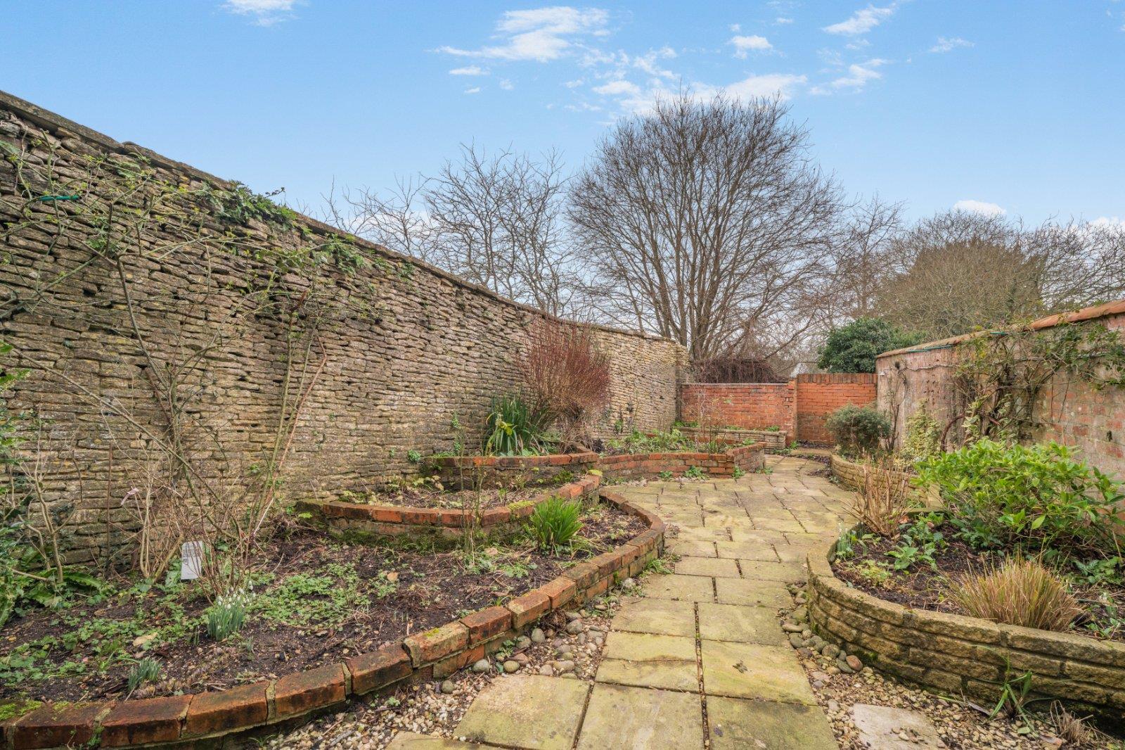 Property Image 9245665c-5518-4edd-ad52-0c604ad35371