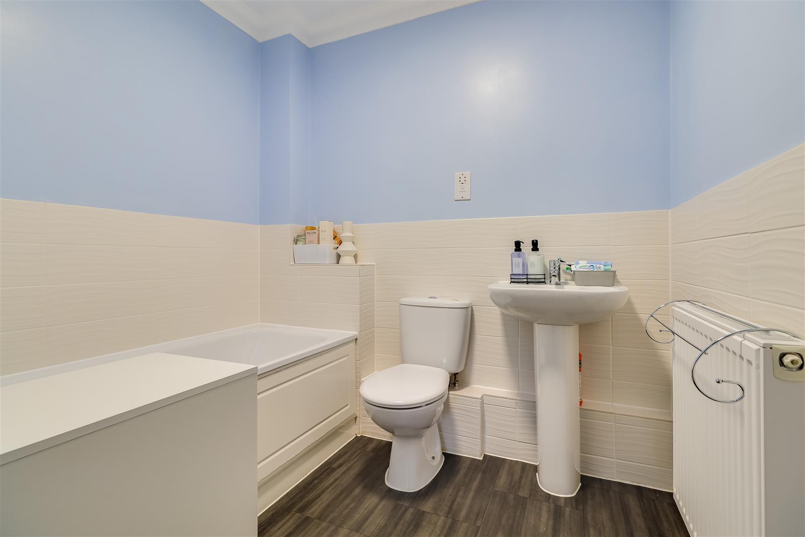 Property Image 92483419-bcc0-4478-b12c-74ec227c81a5