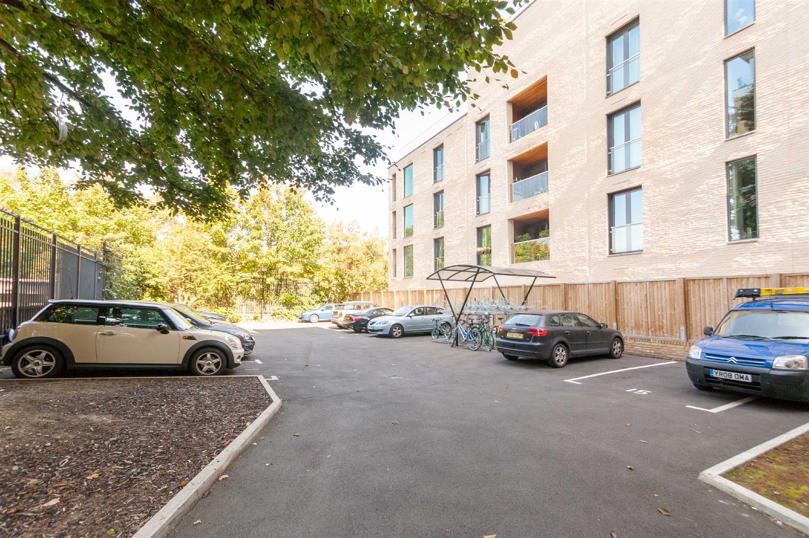 Property Image 924def45-2a30-4da4-aba9-42a74a8132d8