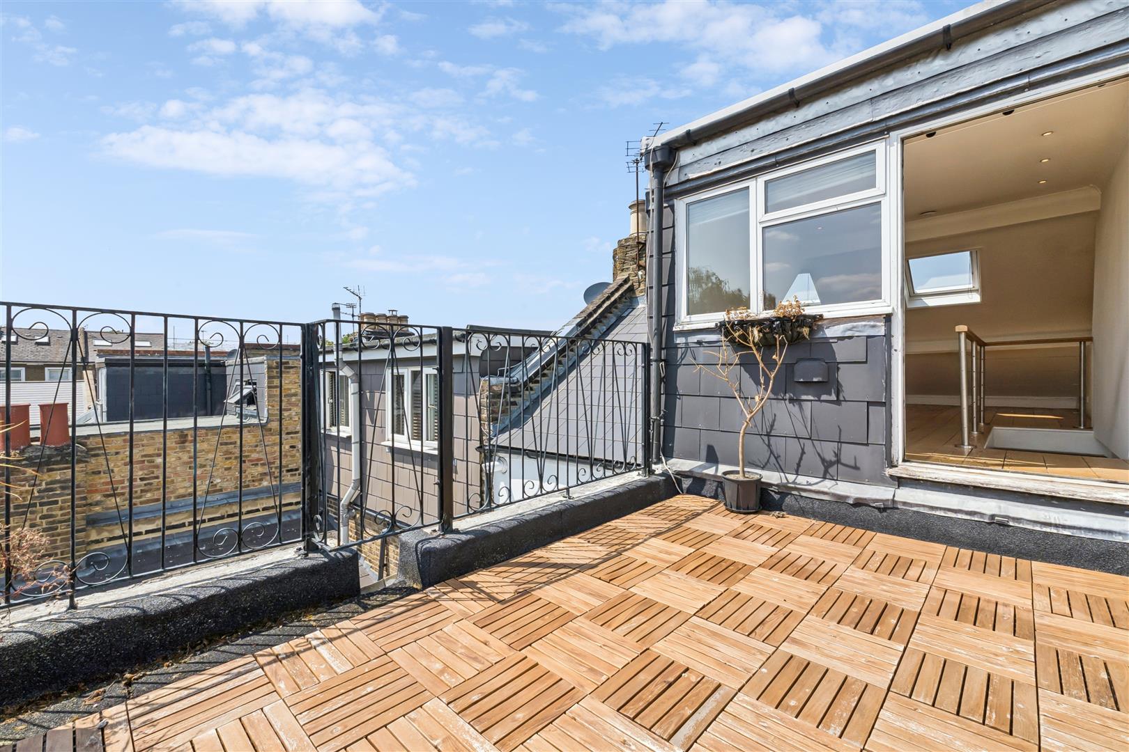 Property Image 926348d0-a77e-404d-a4fc-57e290bc53e5