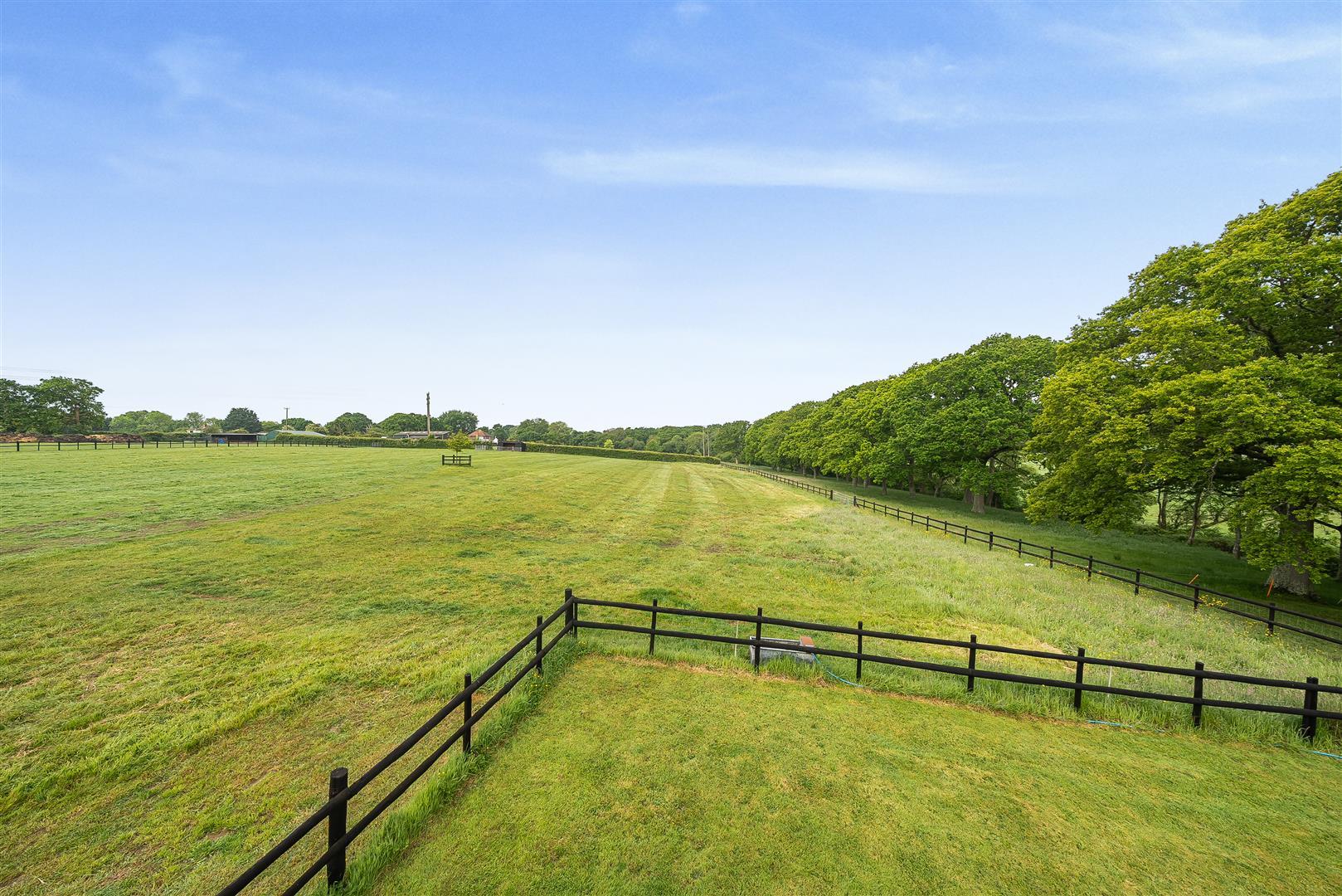 Property Image 926e5951-1cd2-457d-b61b-ed90df07af09