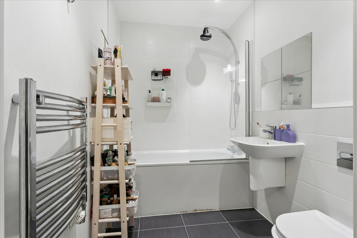 Property Image 927269d1-aba1-4a76-9f48-54e2fa022f84