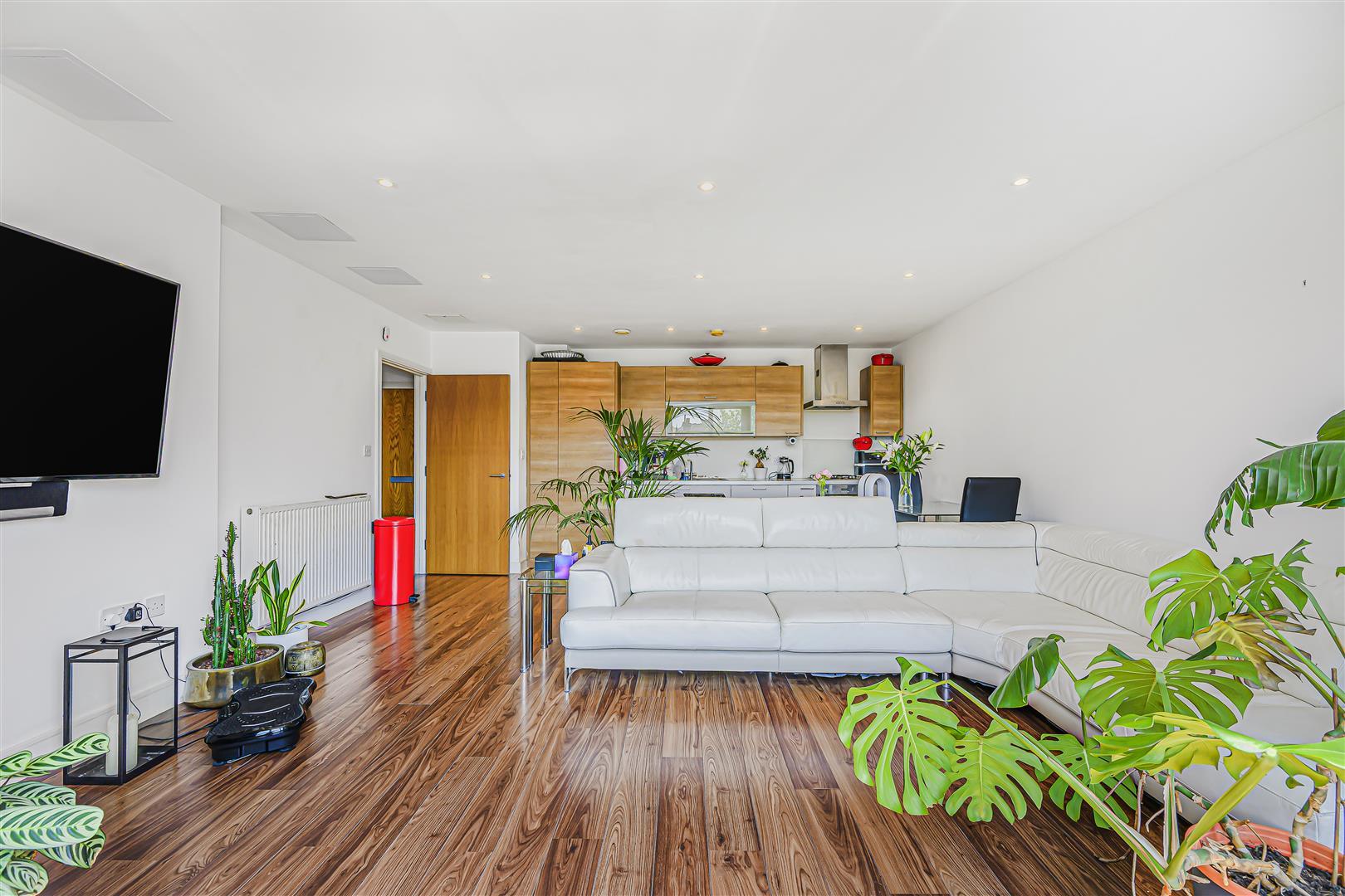 Property Image 9272e1b0-cec3-44d6-bf1b-720064d070dd