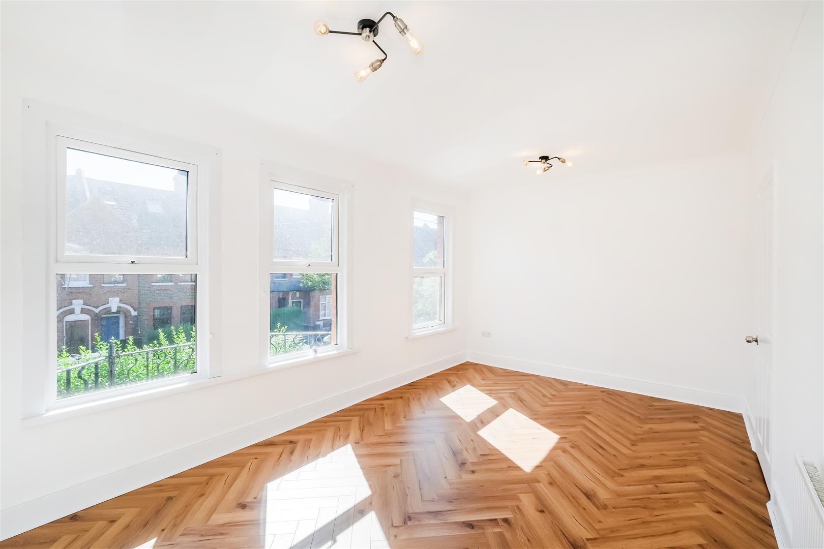 Property Image 92861699-3267-4df7-b47e-c1dc037f1f99