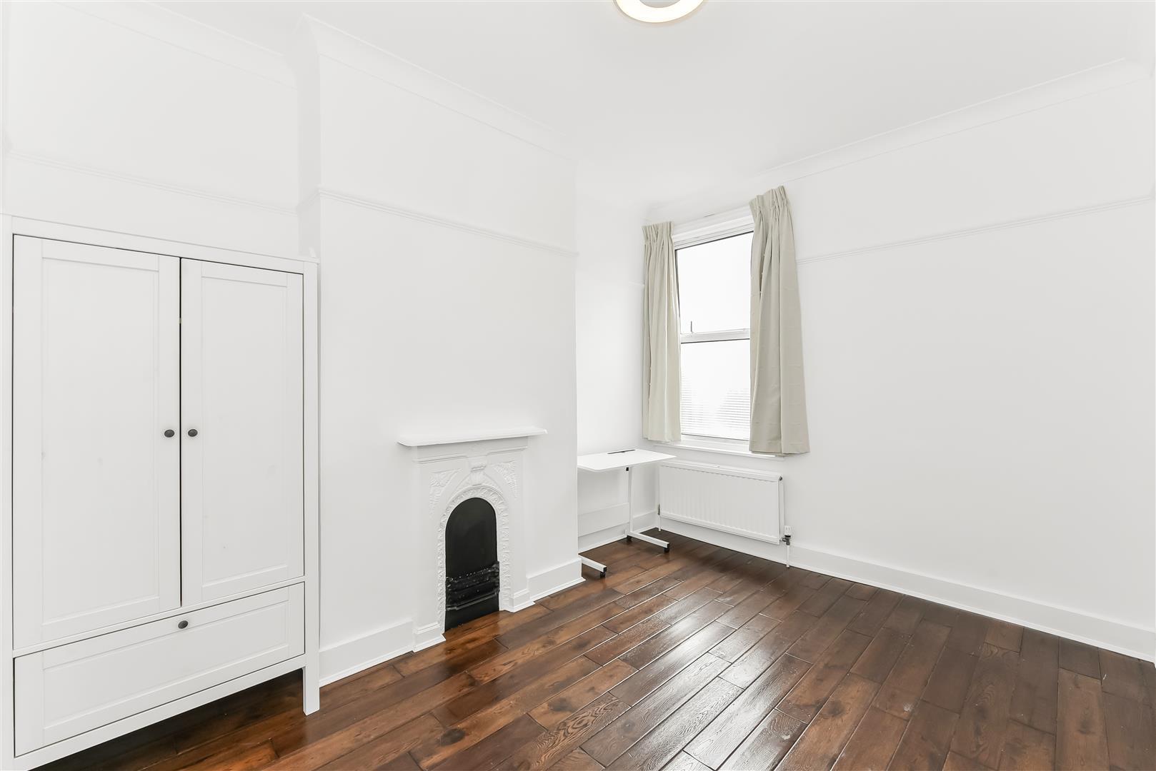 Property Image 92899375-94a3-412a-bc86-47ab4eb0cd93