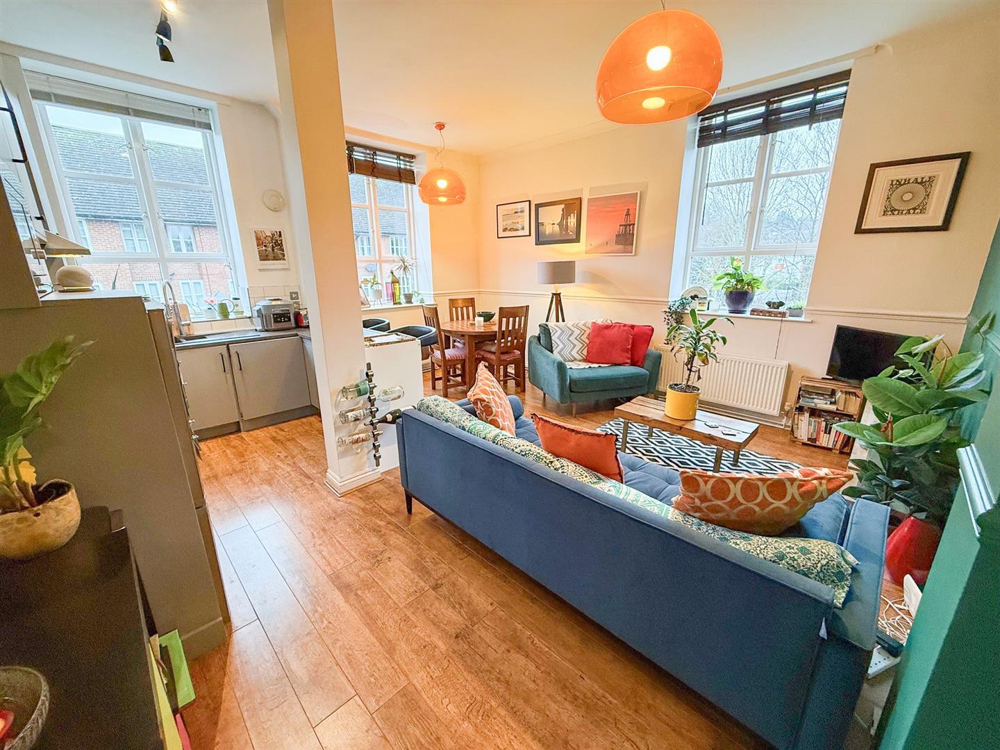Property Image 9290a2f2-ec3c-4db3-ad75-f25d8d374086