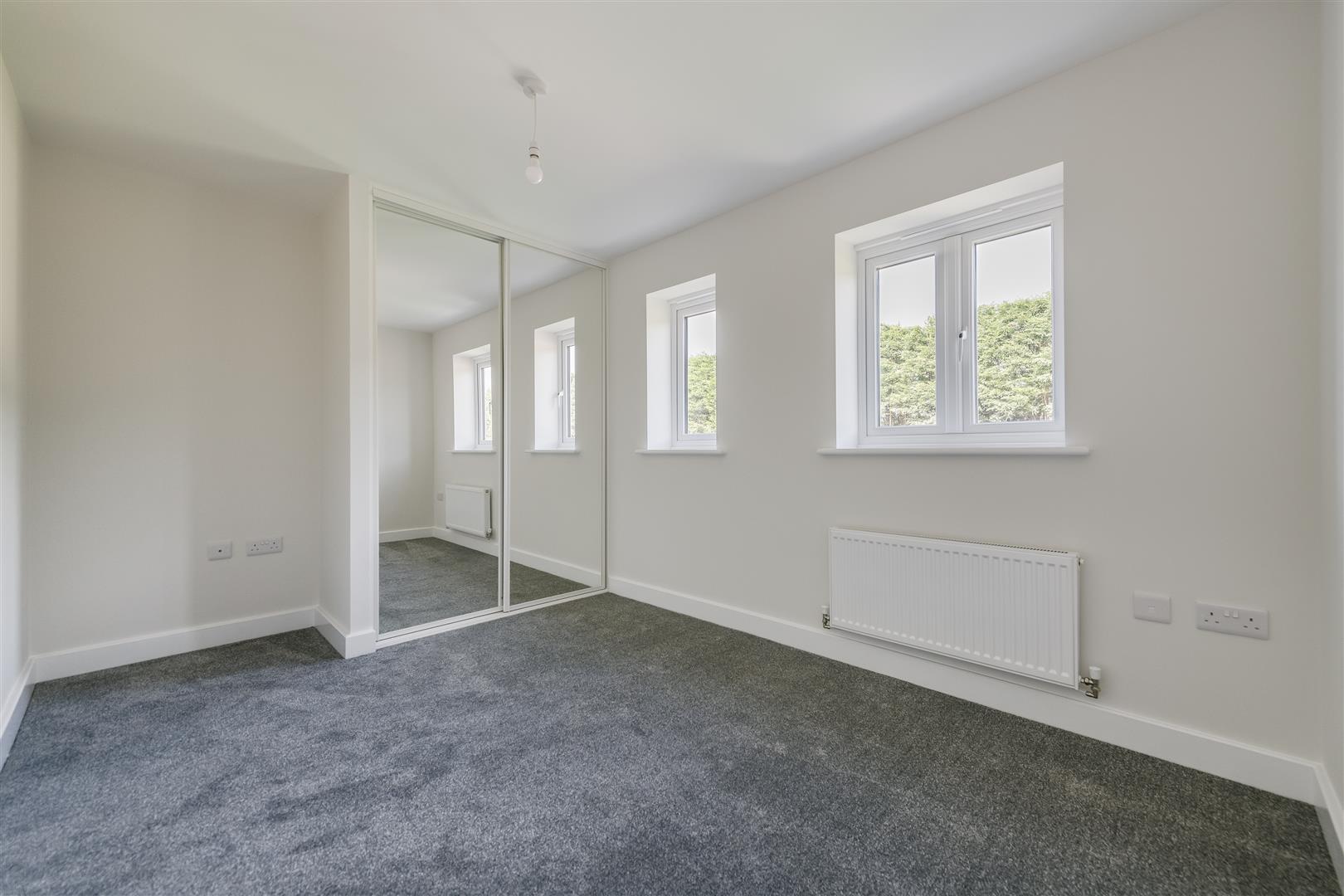 Property Image 9295d4e7-b298-477b-8b1f-fd0afb1df93e