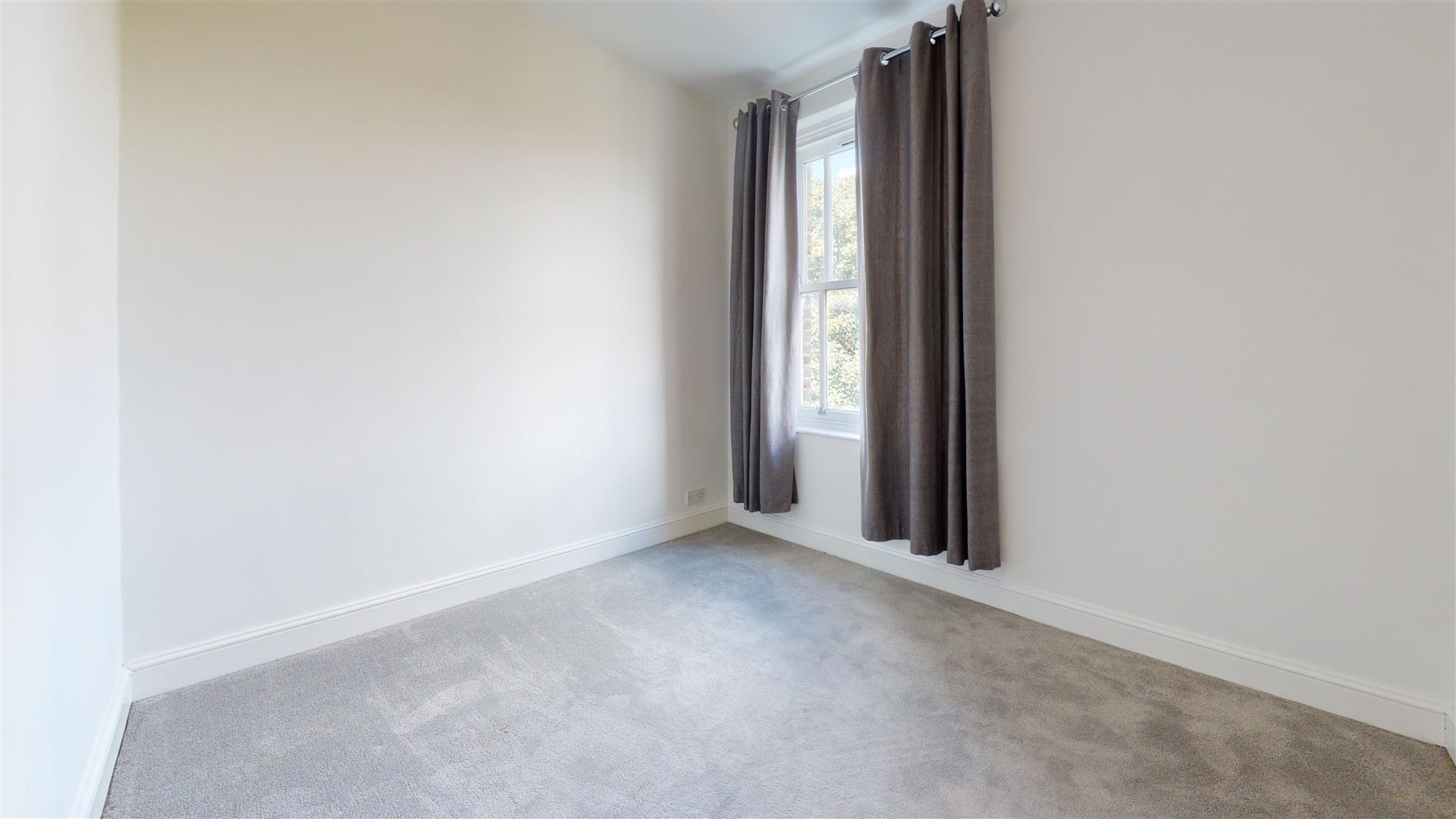 Property Image 92a8292f-b672-40cc-8d2f-7ef3edabd8be