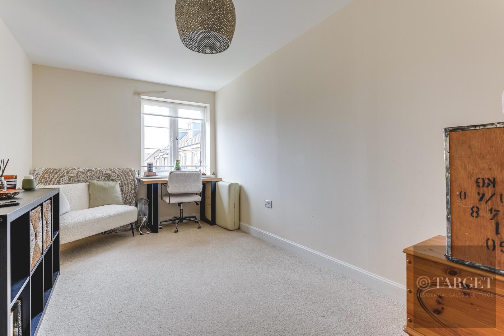Property Image 92af0221-92d7-4d09-80a9-637743a7055f