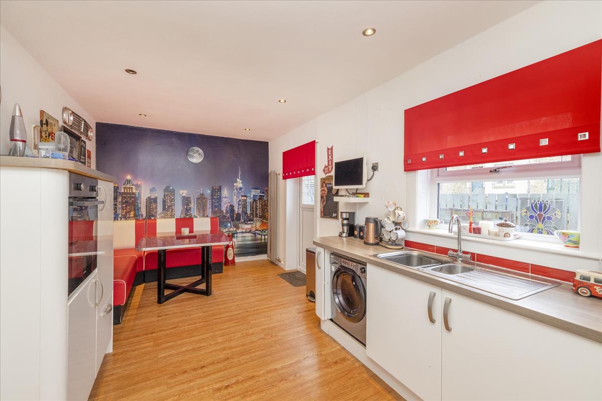 Property Image 92b10e56-b9d9-493f-b974-b9546f7e84c3