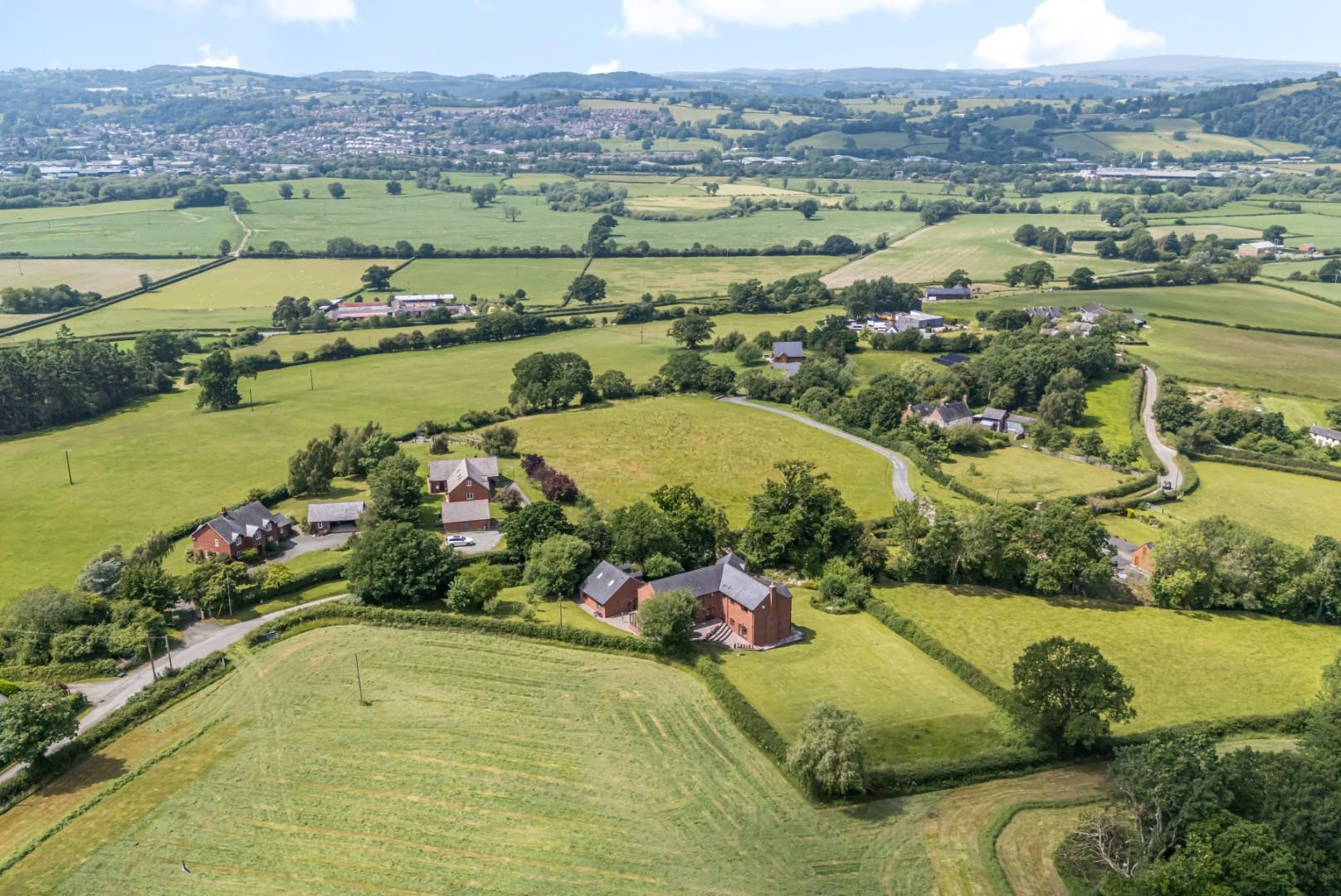 Property Image 92b7ac0d-6862-401e-941e-0e99db4ec938