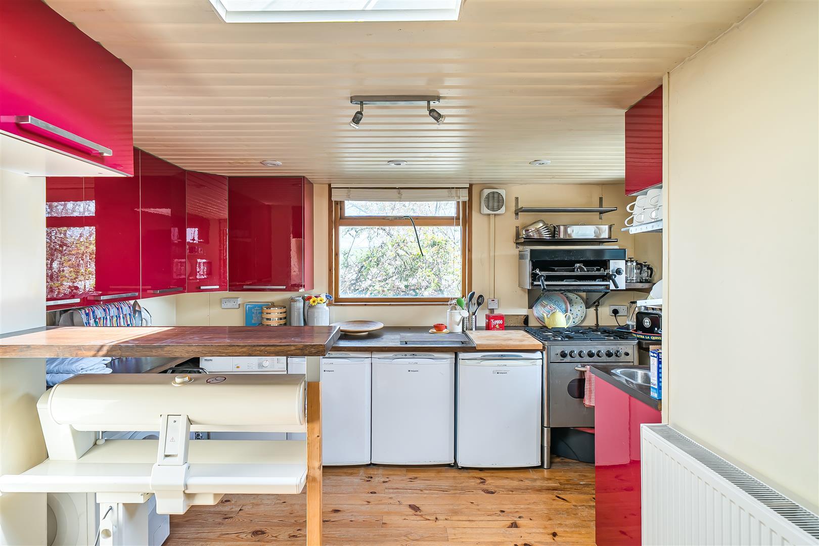Property Image 92bc5195-cf03-4c79-b015-ae7be5539026
