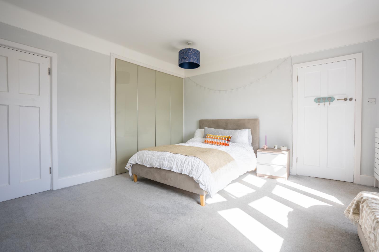 Property Image 92bcf371-9128-4ec2-a150-fc9251a0d443