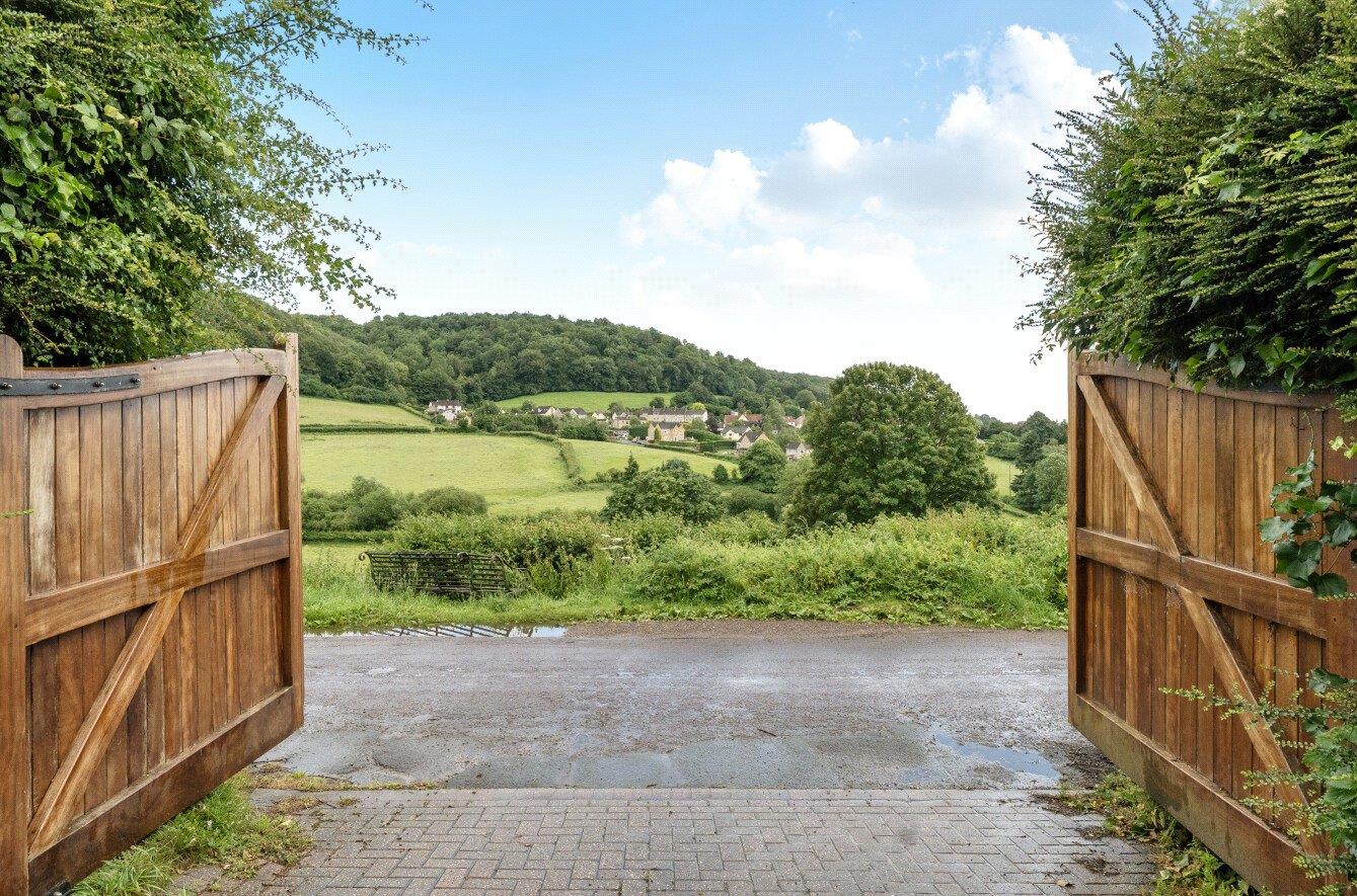 Property Image 92c46c49-484d-4ee1-b54c-14dfaa2c6482