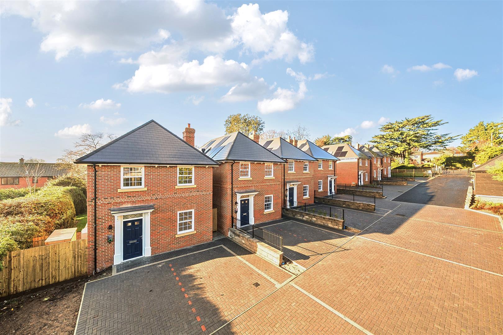 Property Image 92c4f18c-90e5-49da-9065-dc8859e205f2
