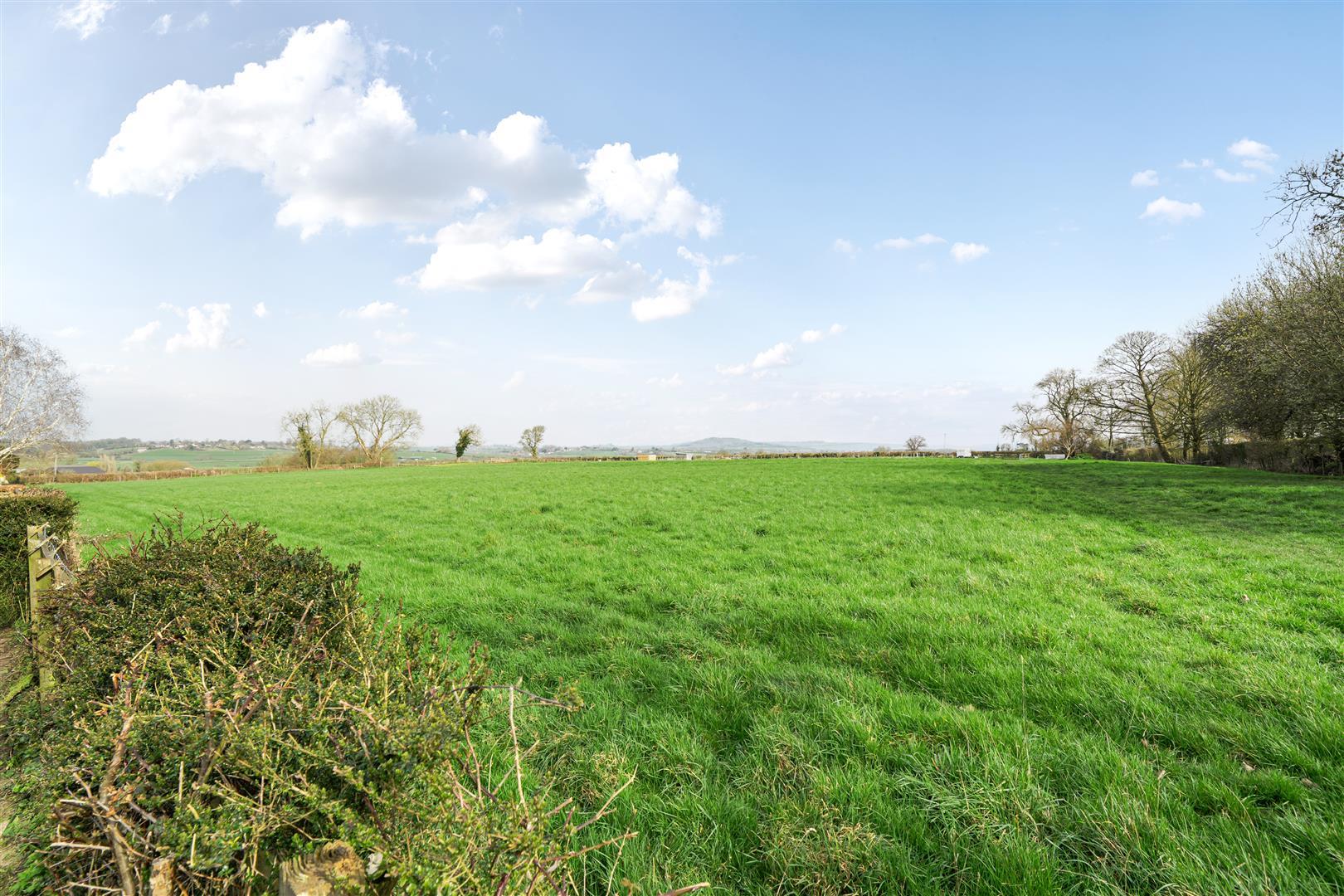 Property Image 92c7cfc6-300d-46ca-834d-f5c241442713