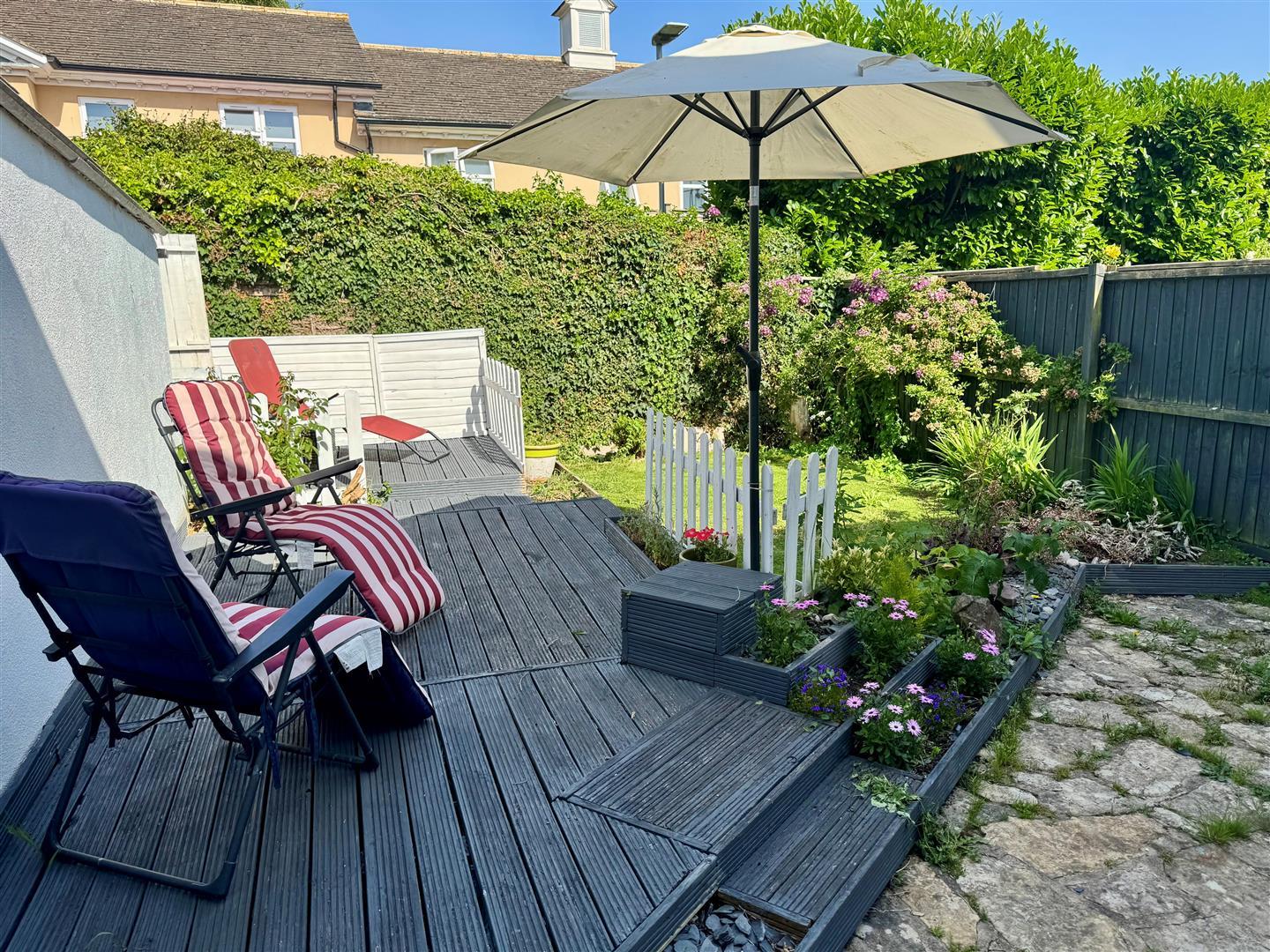 Property Image 92c81aa8-415d-4c9d-857f-86f82991f34e