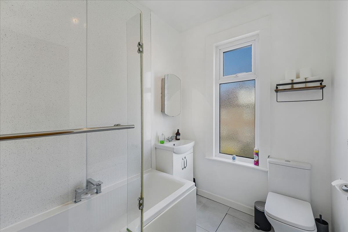 Property Image 92ca7e83-32be-4139-9763-4869048d0618