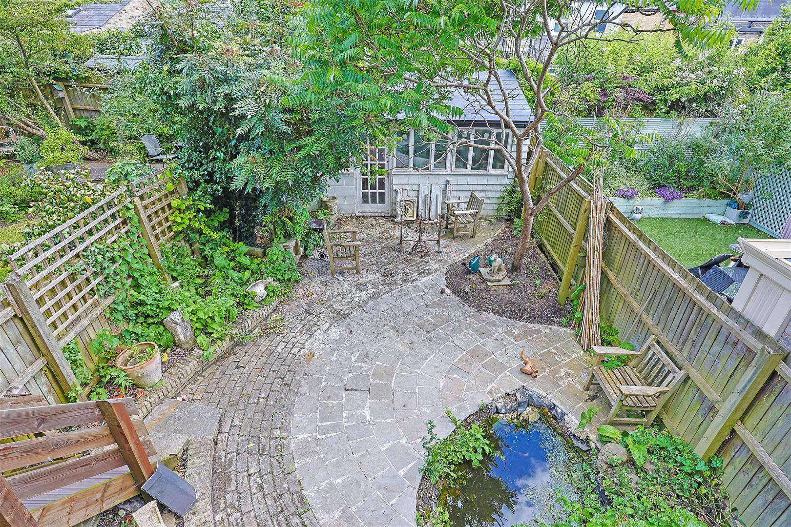 Property Image 92cd52e5-7a2a-4569-972e-63adbfcca808