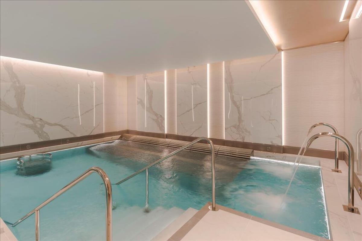 swimming pool 1