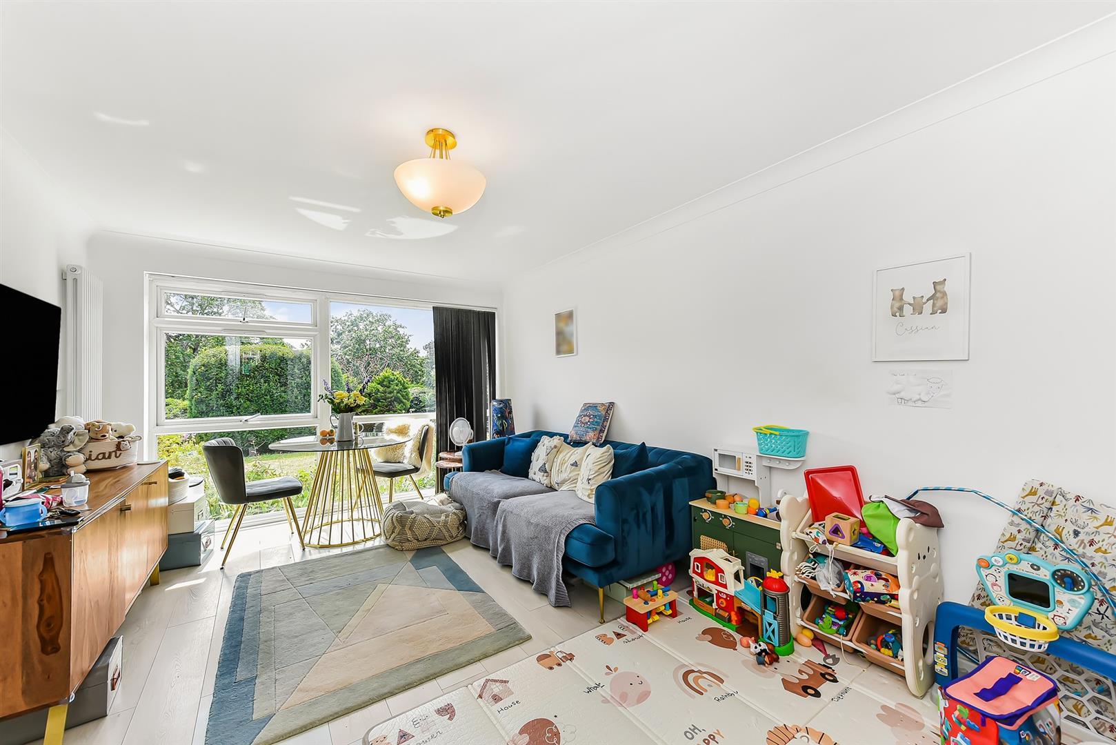 Property Image 92db3427-d236-469a-a5a0-14eeee90ee97