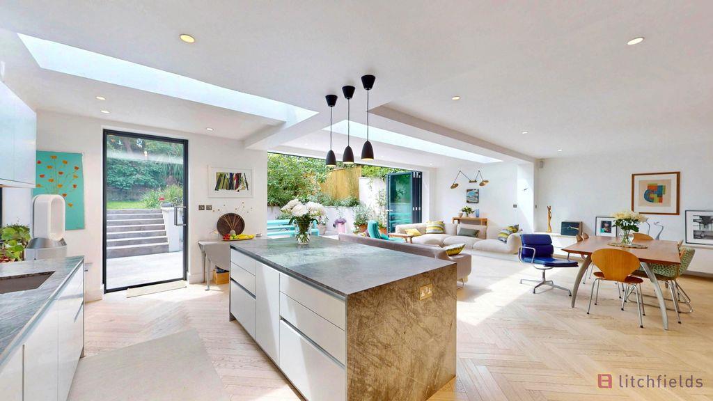 Property Image 92e1bd7d-85cf-4c64-b0b0-802455e32398