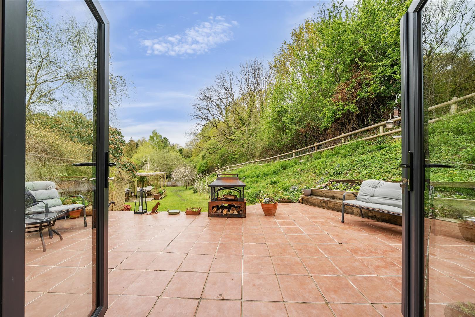 Property Image 92e2b41b-f17b-4ac1-b37d-995b1582d89f
