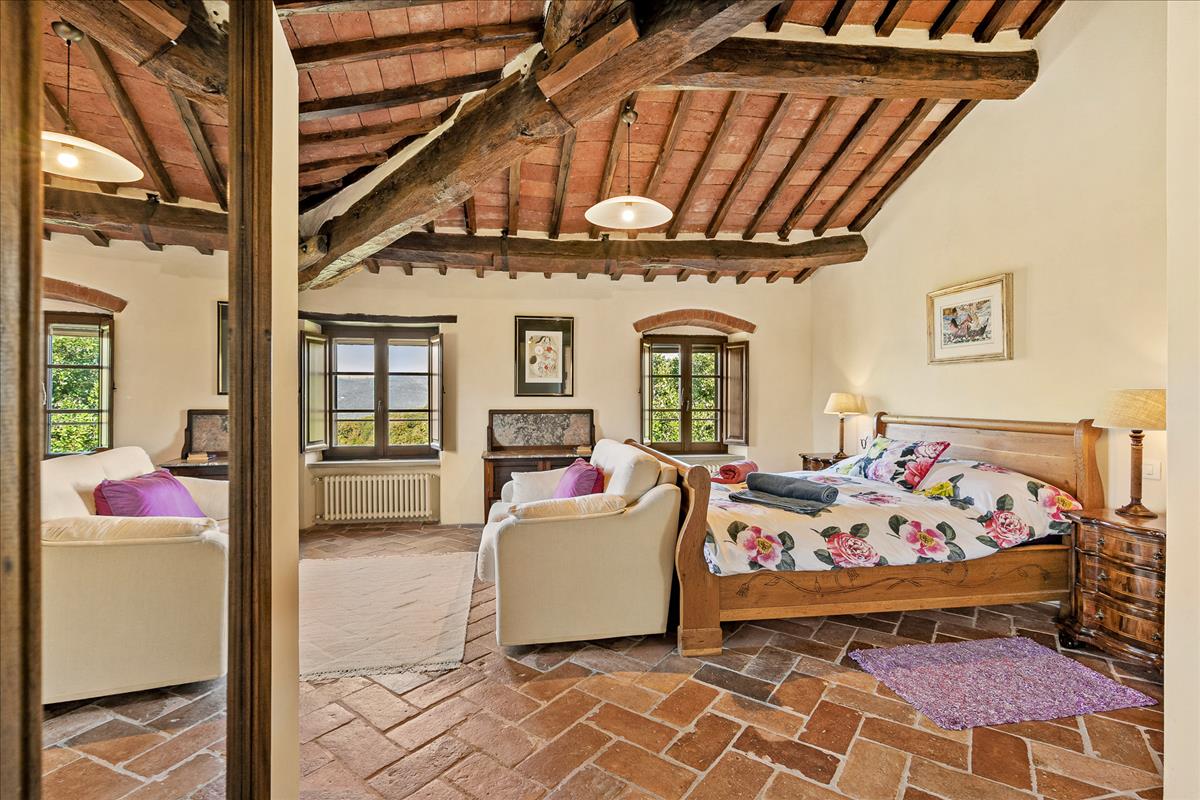 Property Image 92e68a96-bd29-42cd-9d7d-89682003bb1b