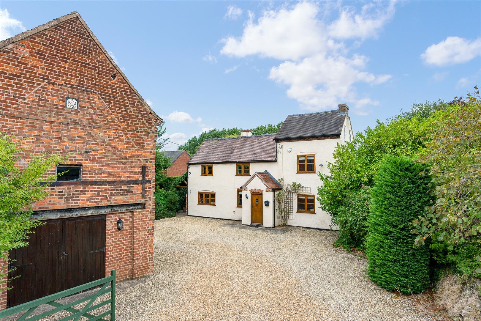 Property Image 92eca28a-b61c-45f9-868f-0164c892cf8d