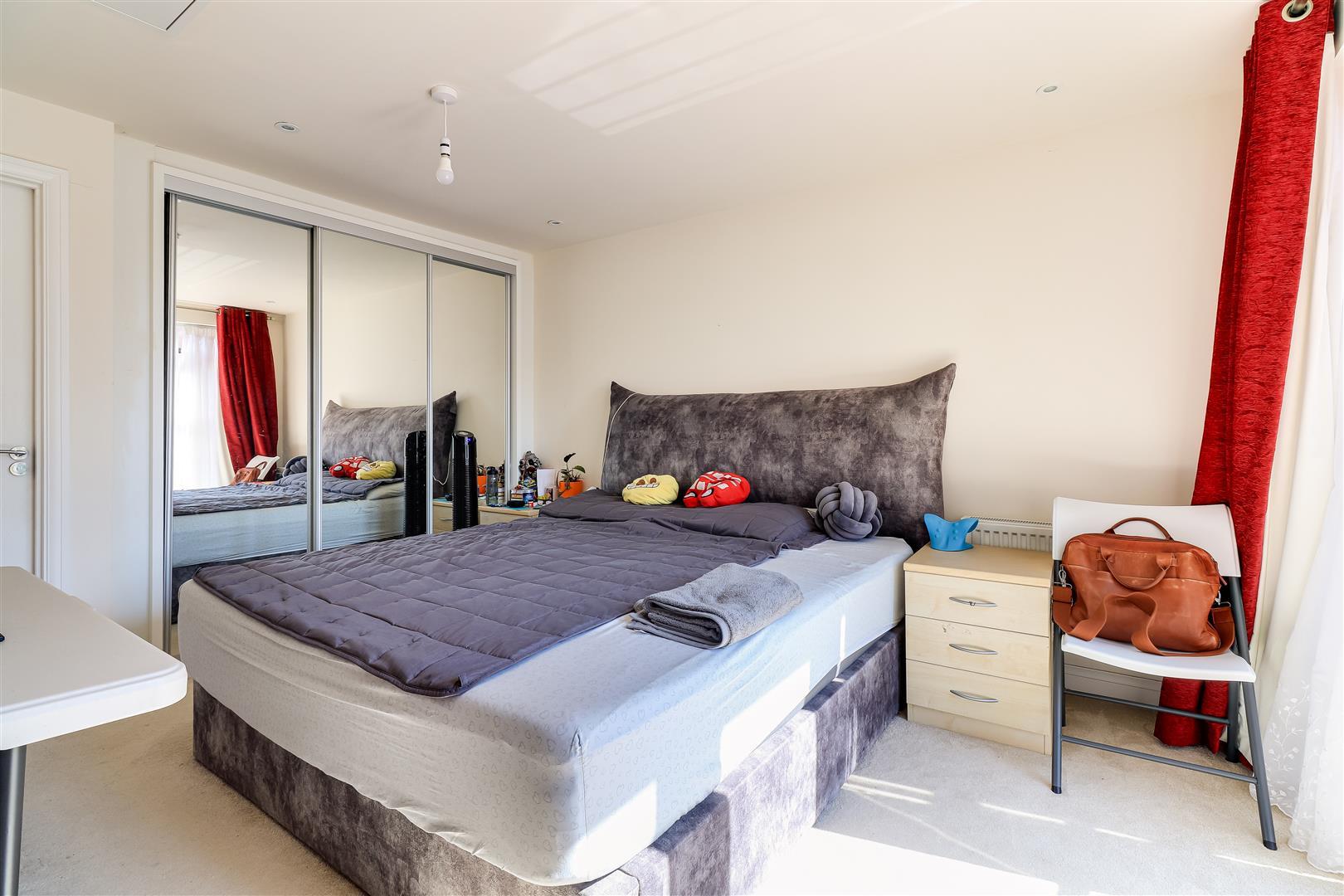 Property Image 92f1ac21-5ab3-4d86-a8ba-a9daf3e0b688