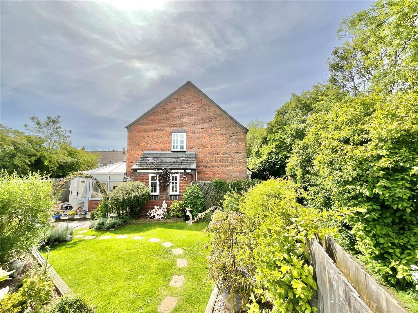 Property Image 92f3b0c9-5c46-47e4-8d1b-b7c26e68357a