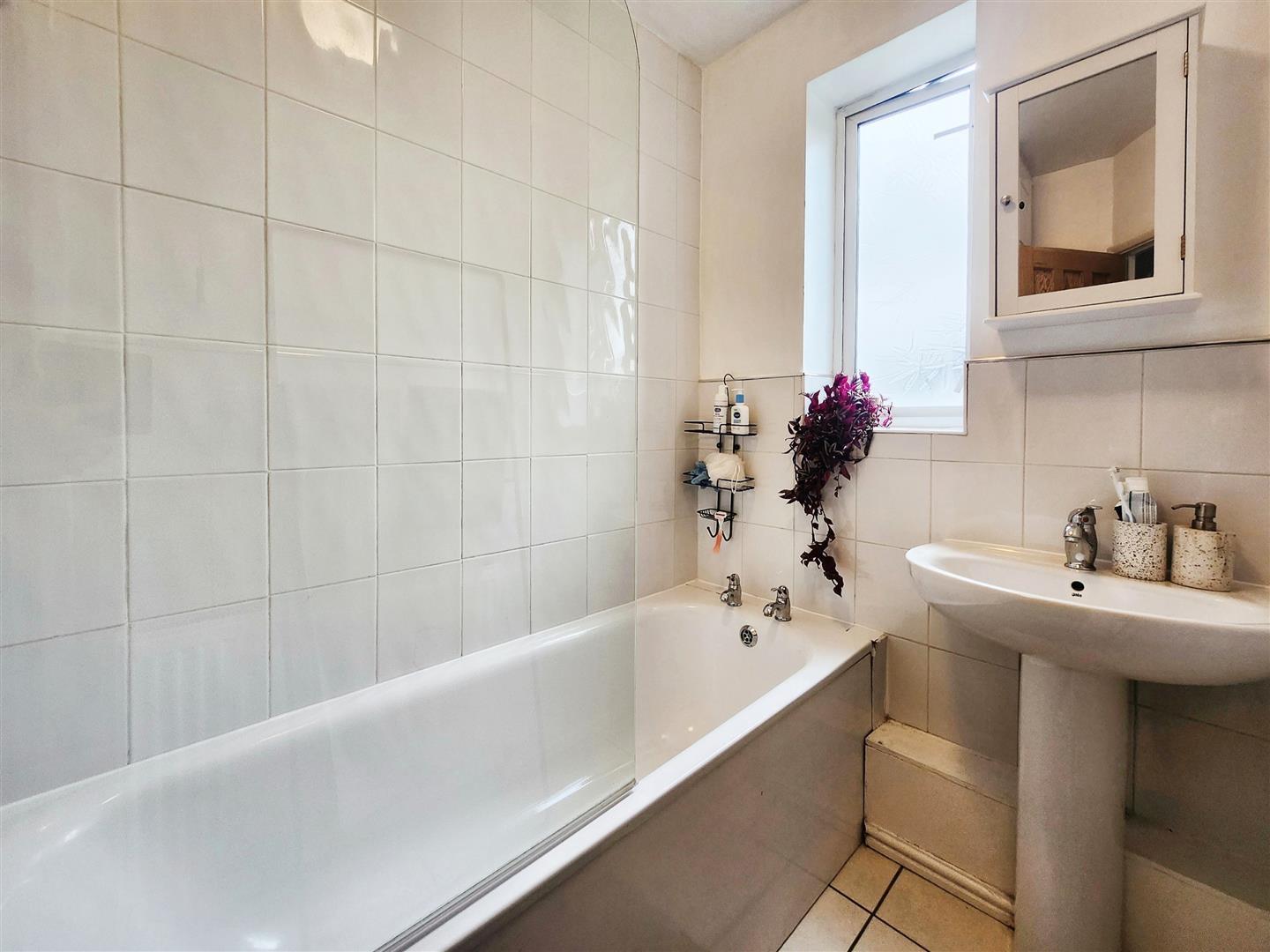 Property Image 92f4450d-95af-4b7e-9485-abd92cf31fc4