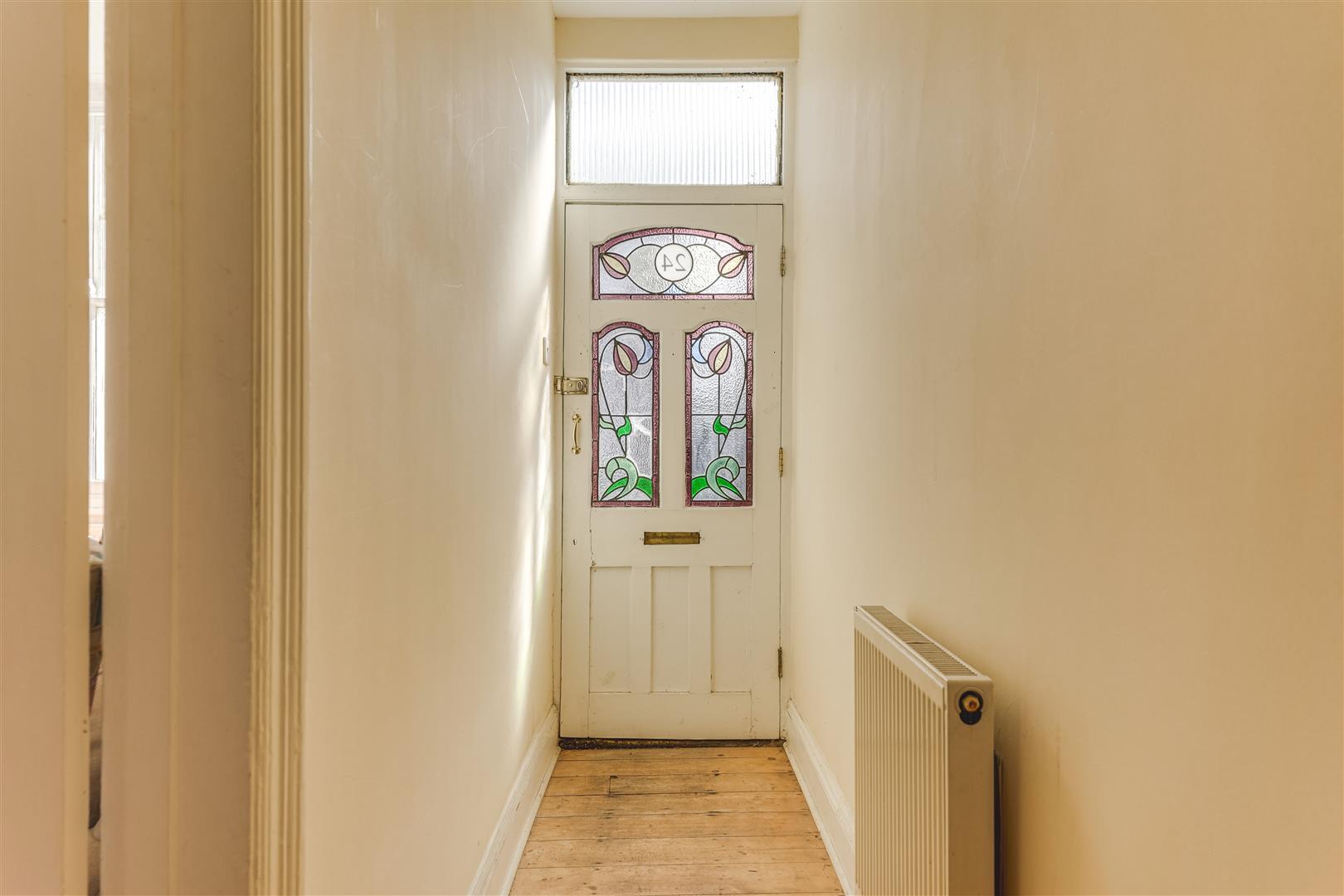Property Image 92f61f3a-6555-40bb-833c-a72847a6ebb7