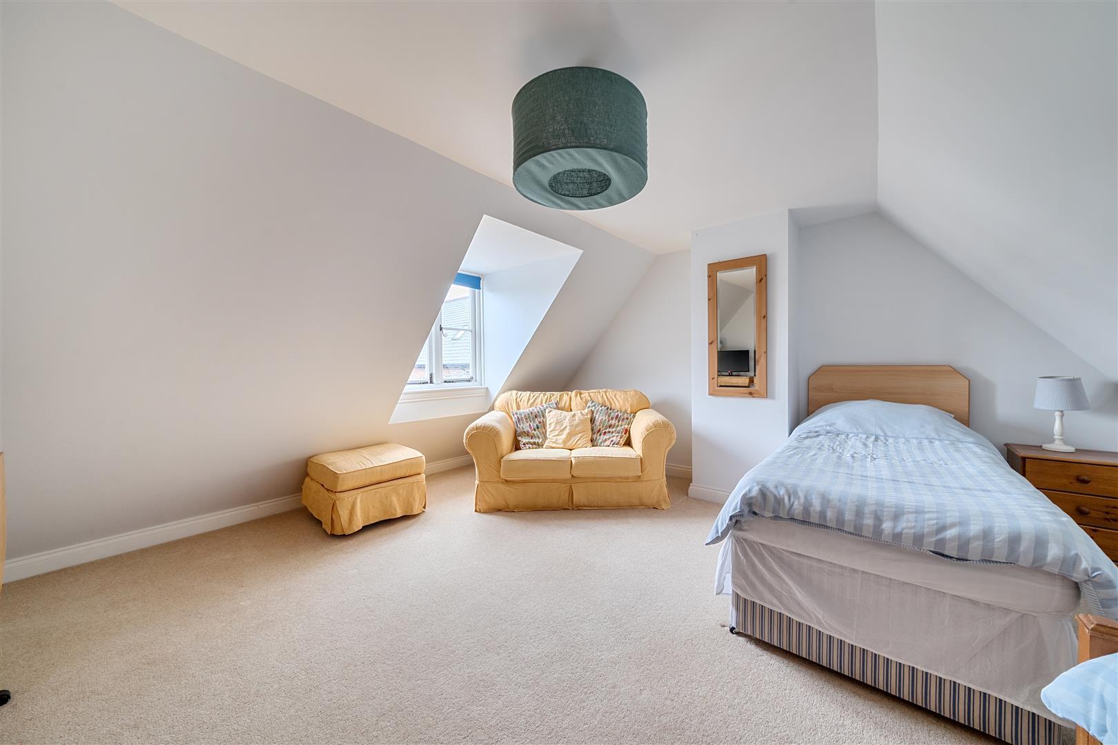 Property Image 9301cc3d-1436-4468-a368-70277357c5ea