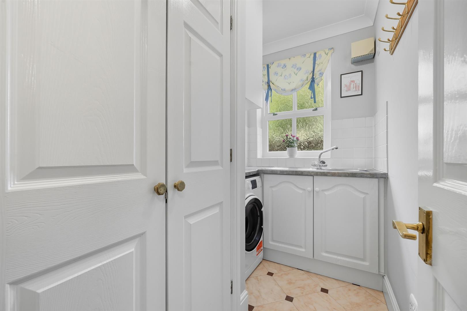 Property Image 93028b14-ef75-45ca-9110-2a82adf0cb35