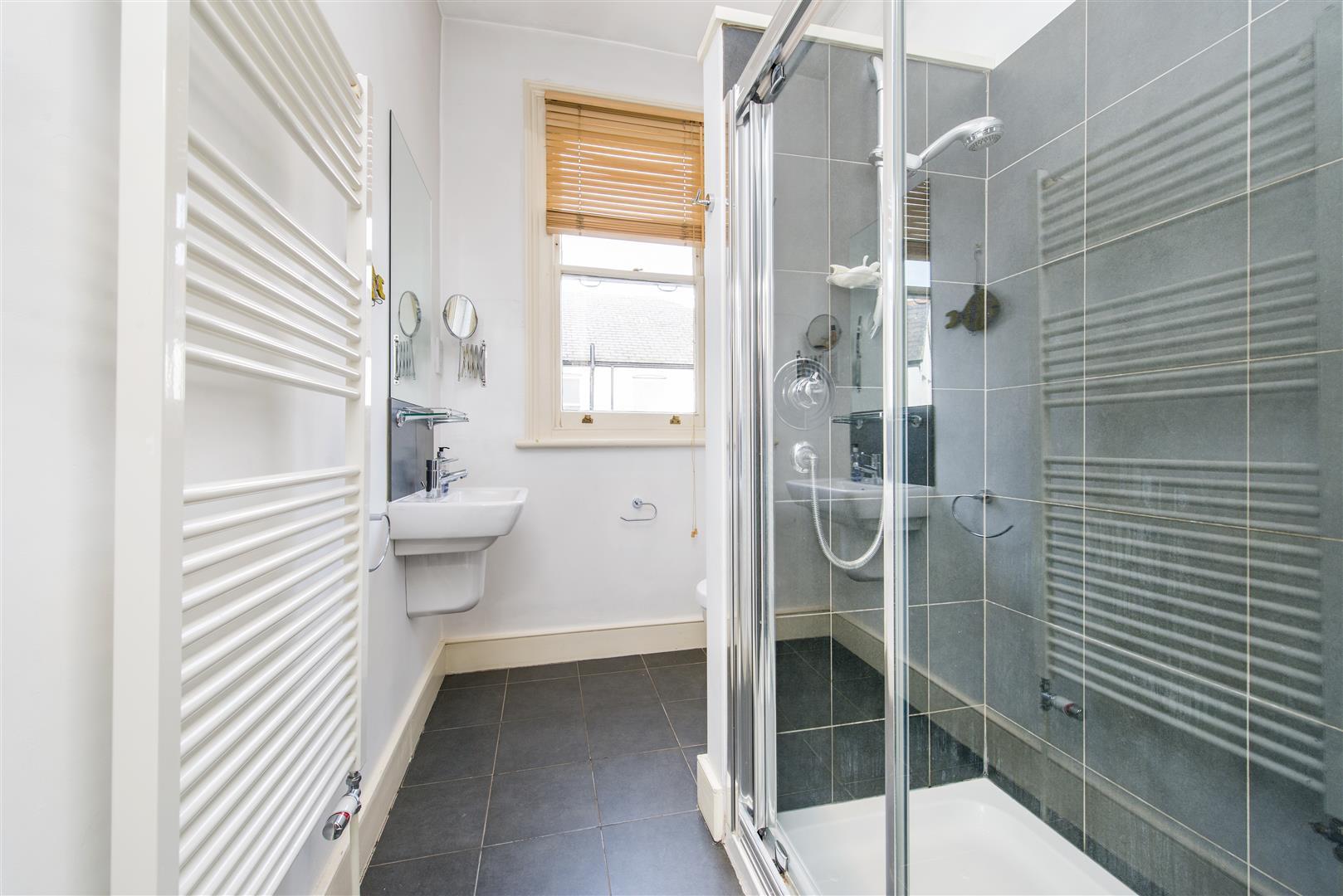 Property Image 931a2446-2e59-4a8e-9963-84b54f7893e1