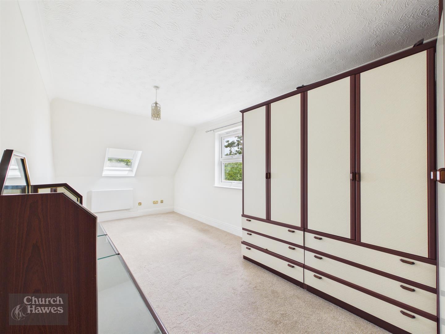 Property Image 931d2c2e-64d3-4d79-8e6e-8b7cc4b60e2e
