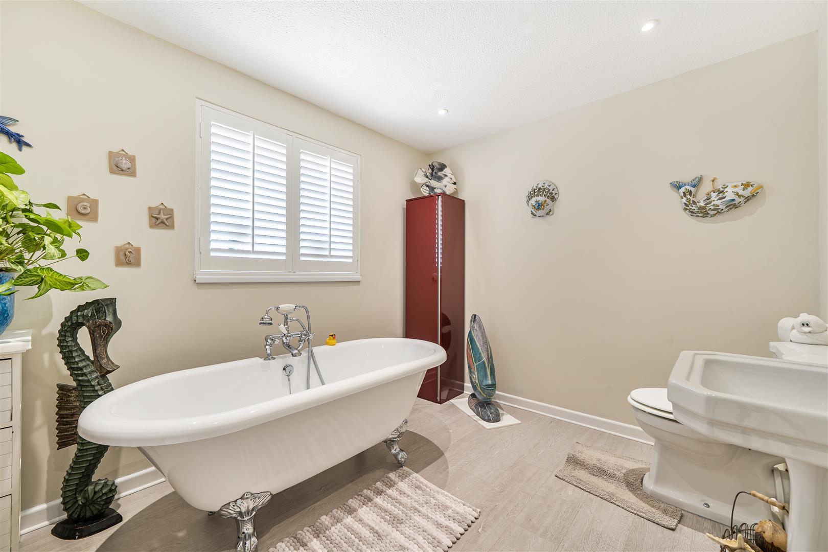 Property Image 932b7bff-da28-49ec-beaf-027430c101dc