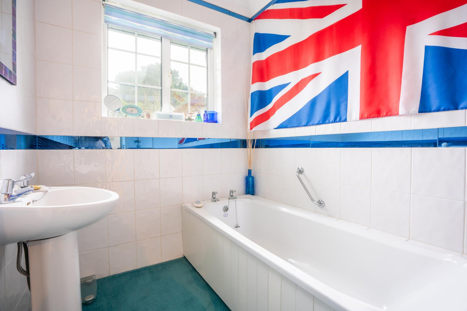 Property Image 9330498f-9705-4ee3-8e4e-35882f40cc1b